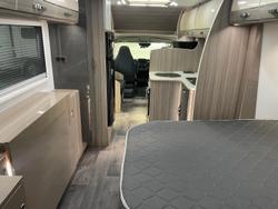 2024 Avan Ovation M7