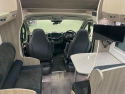 2024 Avan Ovation M7