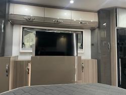 2024 Avan Ovation M7