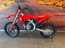 2025 Honda CRF250R CRF Red