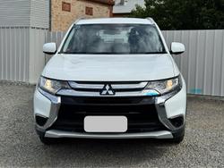 2018 Mitsubishi Outlander ES ADAS