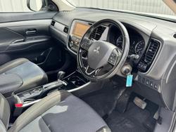 2018 Mitsubishi Outlander ES ADAS