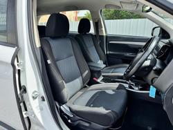 2018 Mitsubishi Outlander ES ADAS