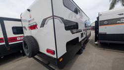 2024 Traveller Track 20' Bunk