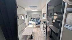 2024 Traveller Track 20' Bunk