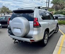 2018 Toyota Landcruiser Prado Kakadu GDJ150R 4X4 Dual Range Silver Pearl
