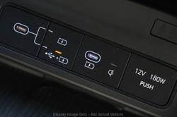 2025 Hyundai Kona Premium