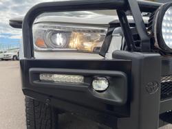 2019 Toyota Hilux SR5