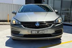 2019 Holden Astra R