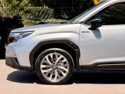 2025 Subaru Forester Hybrid Touring S6 MY26 AWD Ice Silver