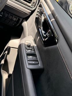 2025 Subaru Forester Hybrid Touring S6 MY26 AWD Ice Silver