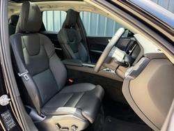 2024 Volvo XC60 Ultimate B5 Bright MY24 AWD Onyx Black