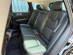 2024 Volvo XC60 Ultimate B5 Bright MY24 AWD Onyx Black
