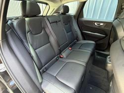 2024 Volvo XC60 Ultimate B5 Bright MY24 AWD Onyx Black