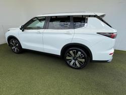 2025 Mitsubishi Outlander Aspire