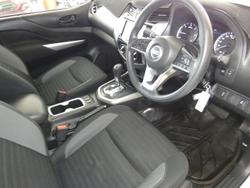 2021 Nissan Navara SL