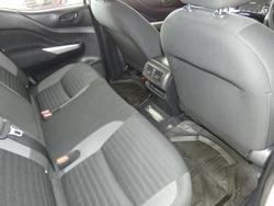 2021 Nissan Navara SL