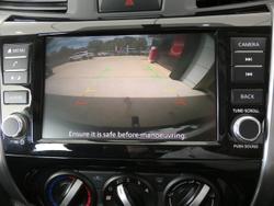 2021 Nissan Navara SL