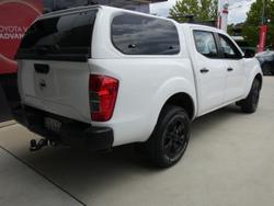 2021 Nissan Navara SL