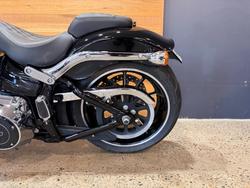 2014 Harley-davidson FXSB SOFTAIL BREAKOUT