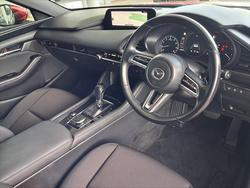 2021 Mazda 3 G20 Evolve