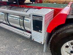 2018 Western Star 4900 Series 4900FXC White