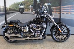 2025 Harley-davidson FXBR BREAKOUT (117) VIVID BLACK