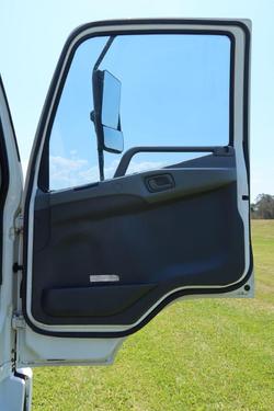 2016 Fuso Fighter 1627
