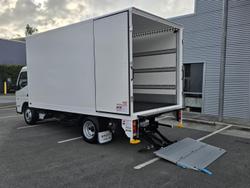 2025 Fuso Canter 515 WHITE