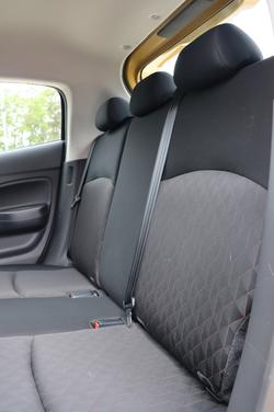 2020 Mitsubishi Mirage ES