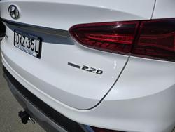 2018 Hyundai Santa Fe Highlander TM MY19 4X4 On Demand White Cream