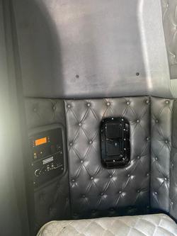 2021 Kenworth T610 Series T610SAR