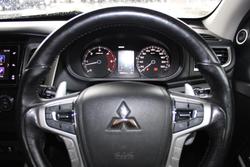 2016 Mitsubishi Pajero Sport Exceed