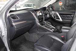 2016 Mitsubishi Pajero Sport Exceed