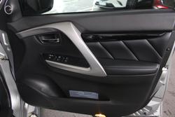 2016 Mitsubishi Pajero Sport Exceed