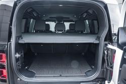 2025 Land Rover Defender 110 D250 S