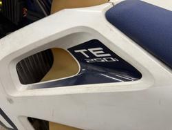 2019 Husqvarna TE250i White