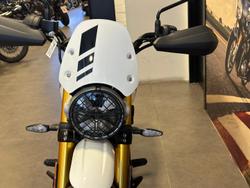 2025 Triumph Scrambler 400 XC Scrambler White