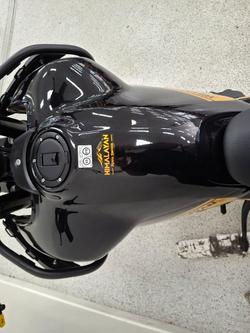 2025 Royal Enfield HIMALAYAN 450 Black