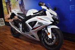 2009 Suzuki GSX-R750 White