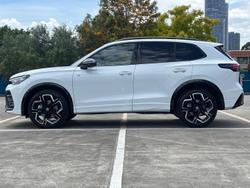 2025 Volkswagen Tiguan 195TSI R-Line