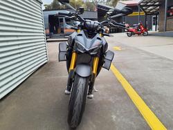 2024 Ducati Streetfighter V4 S Streetfighter Grey