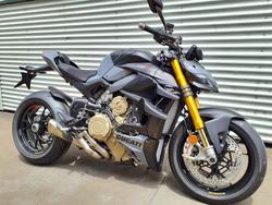 2024 Ducati Streetfighter V4 S Streetfighter Grey