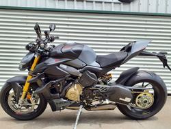 2024 Ducati Streetfighter V4 S Streetfighter Grey