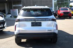 2025 Chery Tiggo 4 Hybrid Urban