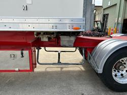 2013 Maxitrans St3 Lead A 12 Pallet -30 Freezer Double Stacker