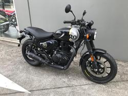 2023 Royal Enfield
Hunter 350