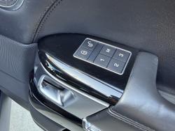 2016 Land Rover Range Rover TDV6 Vogue