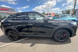 2025 GWM Haval H6GT Ultra PHEV B03 4X4 On Demand Golden Black (8T01)