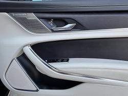 2021 Jaguar XF P300 R-Dynamic HSE